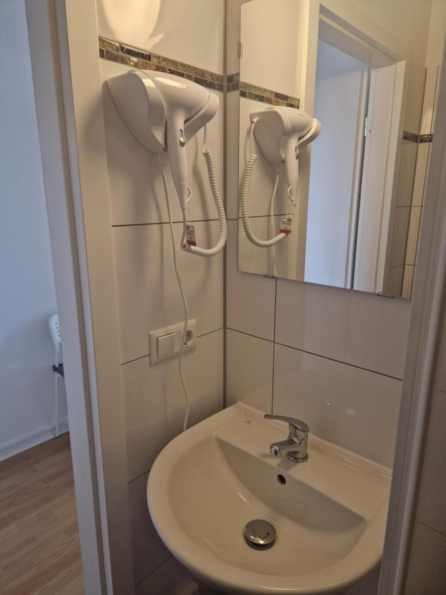 Zimmervermietung Berlin Mertens Apartment Екстериор снимка