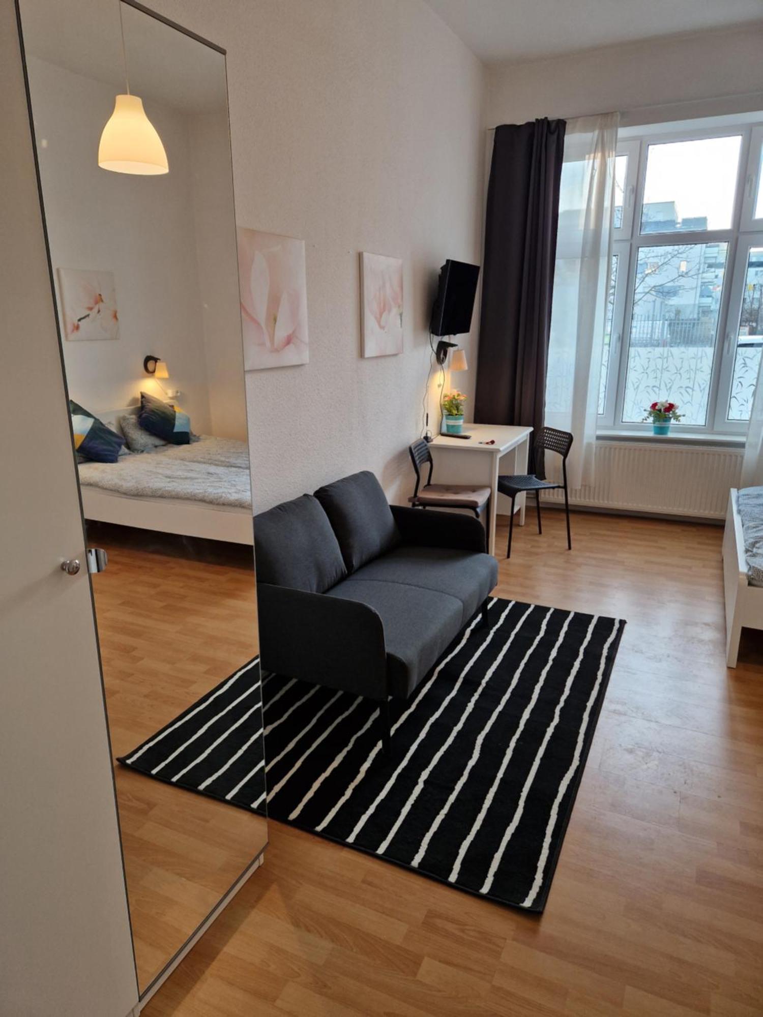 Zimmervermietung Berlin Mertens Apartment Екстериор снимка